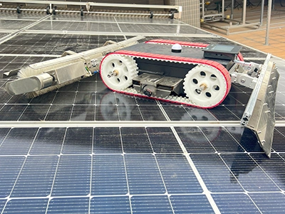 Nylon cleaning brush